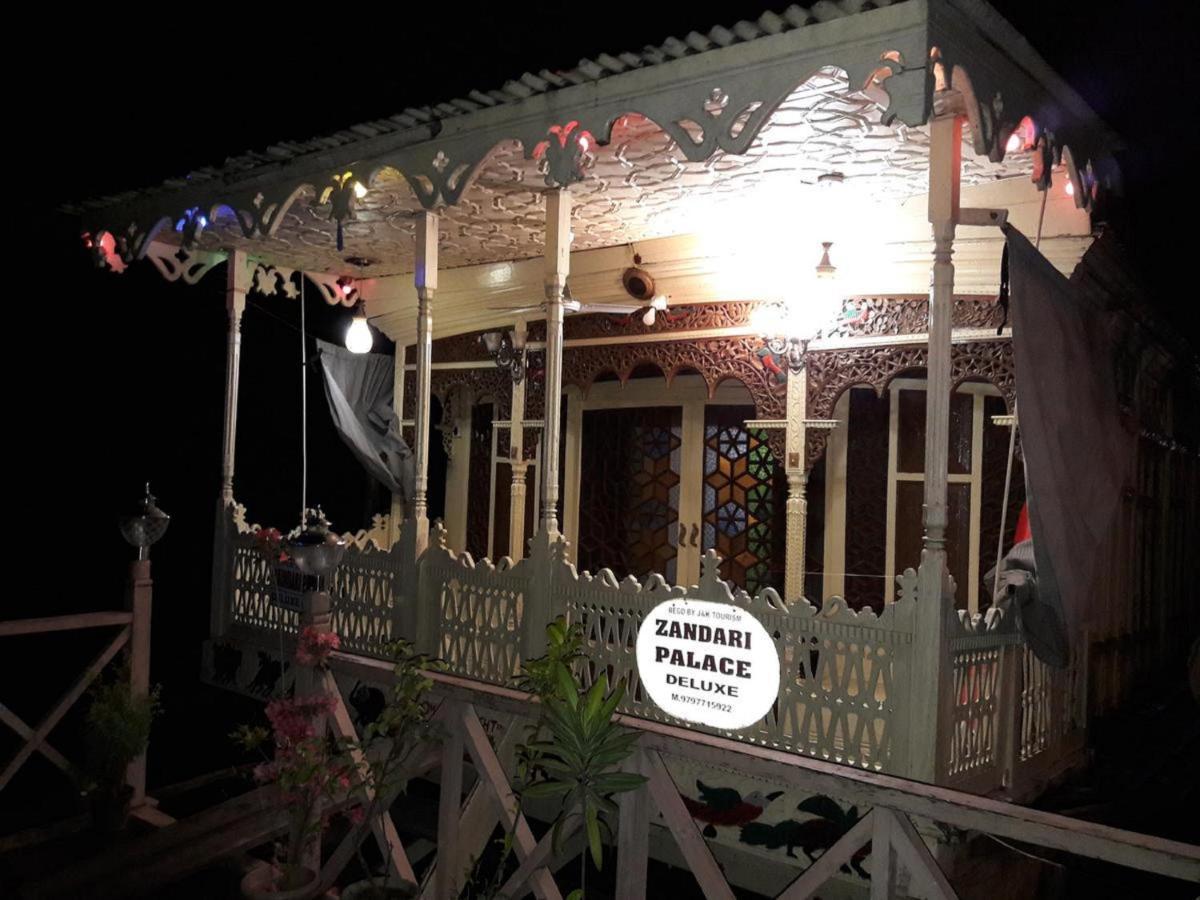 Houseboat Zaindari Palace Srinagar  Exterior photo